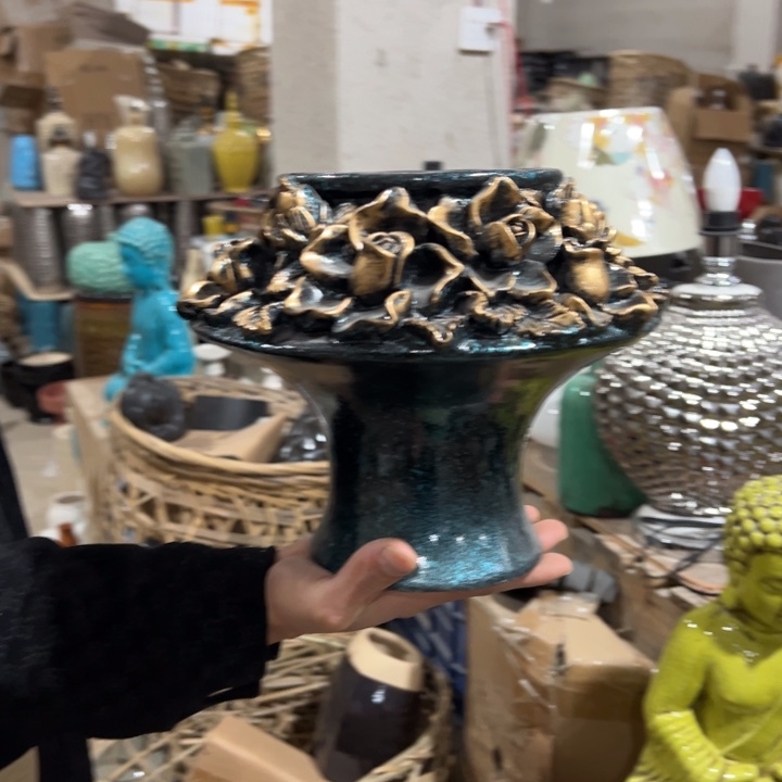 摆件高度23厘米口径13厘米微瑕捡漏树脂材质底孔