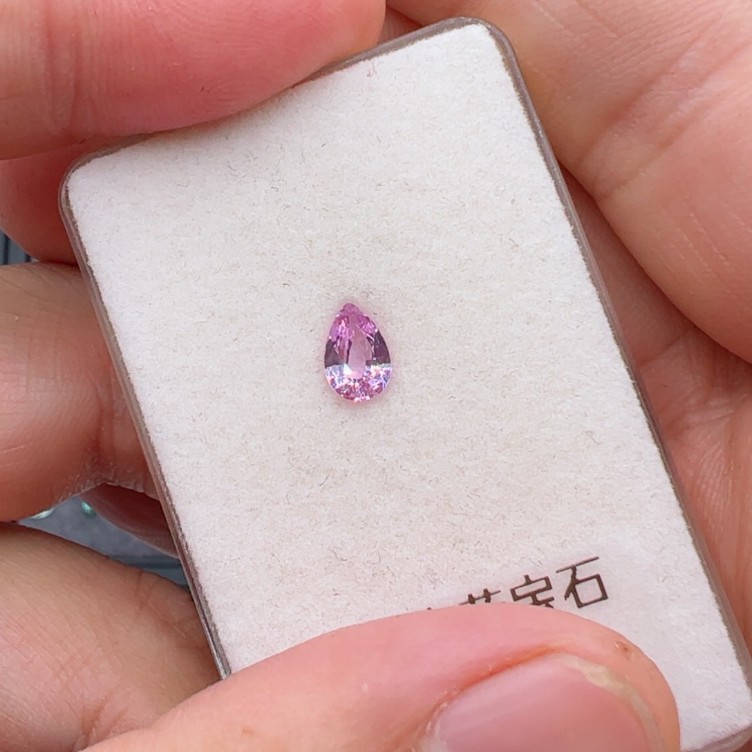 蓝宝石裸石未镶嵌粉蓝宝0.74克拉
