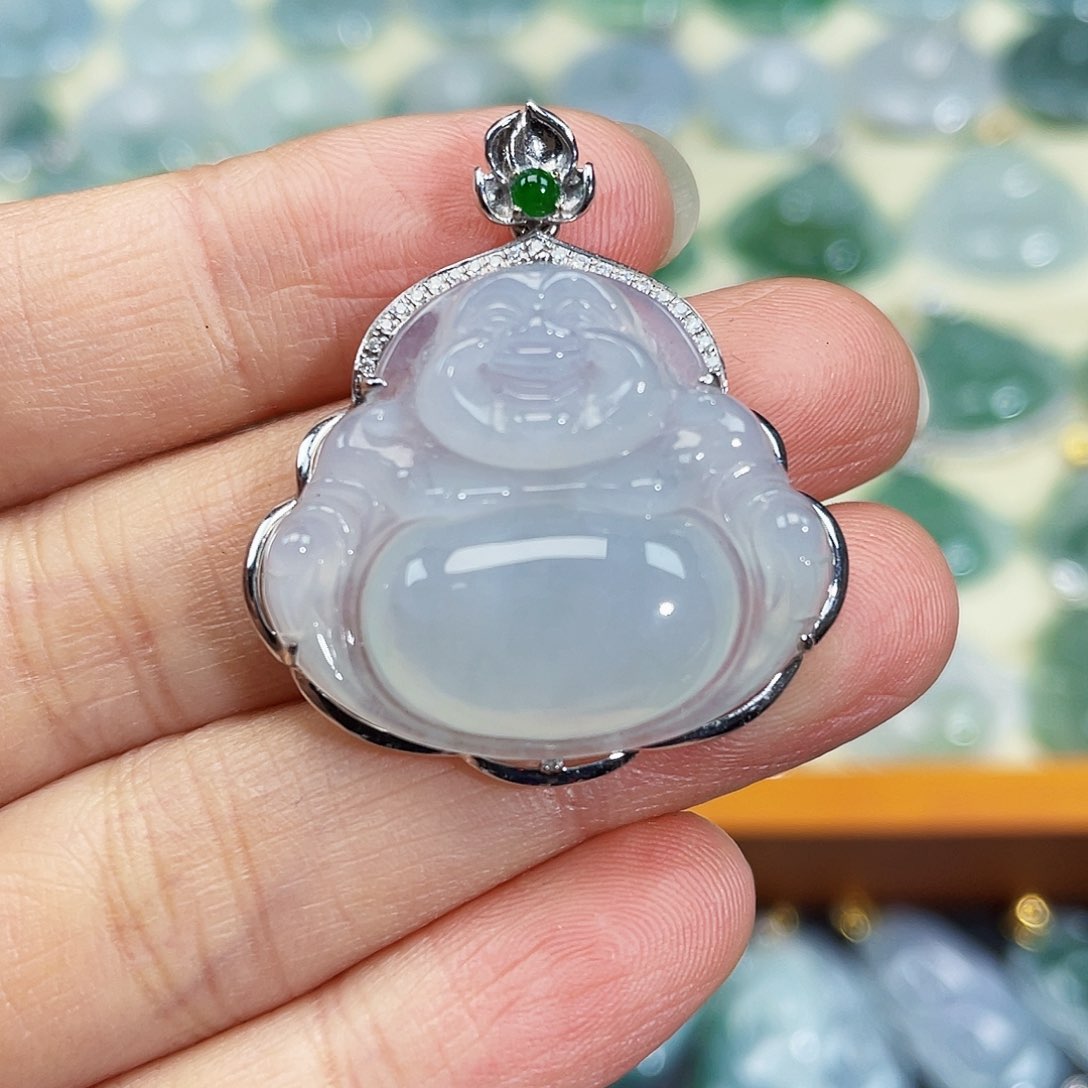 翡翠颈饰18K金镶嵌吊坠