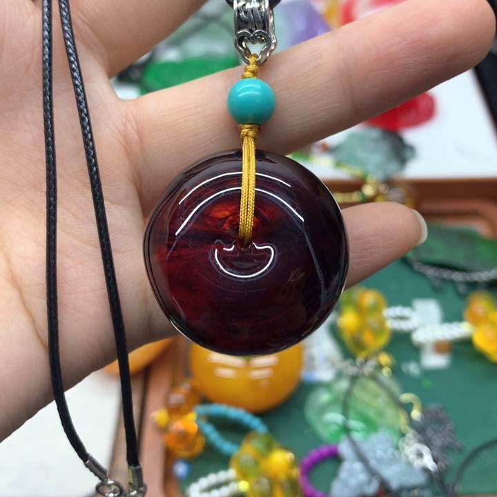 蜜蜡颈饰未镶嵌吊坠