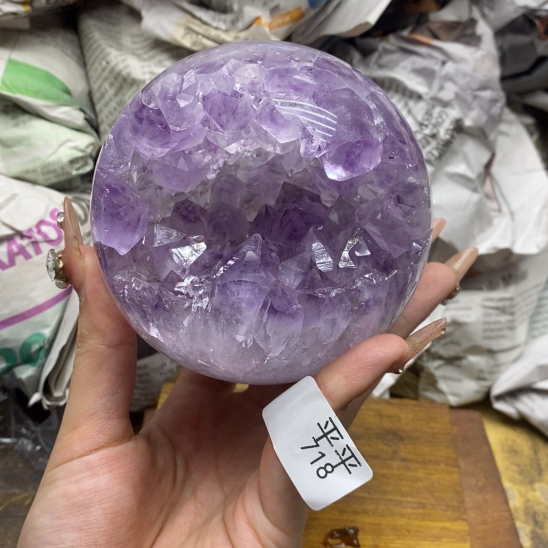 乌拉圭未镶嵌紫晶