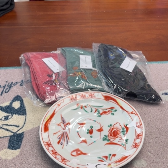 瓷片58。。。。。。。。。。。。。。。。。