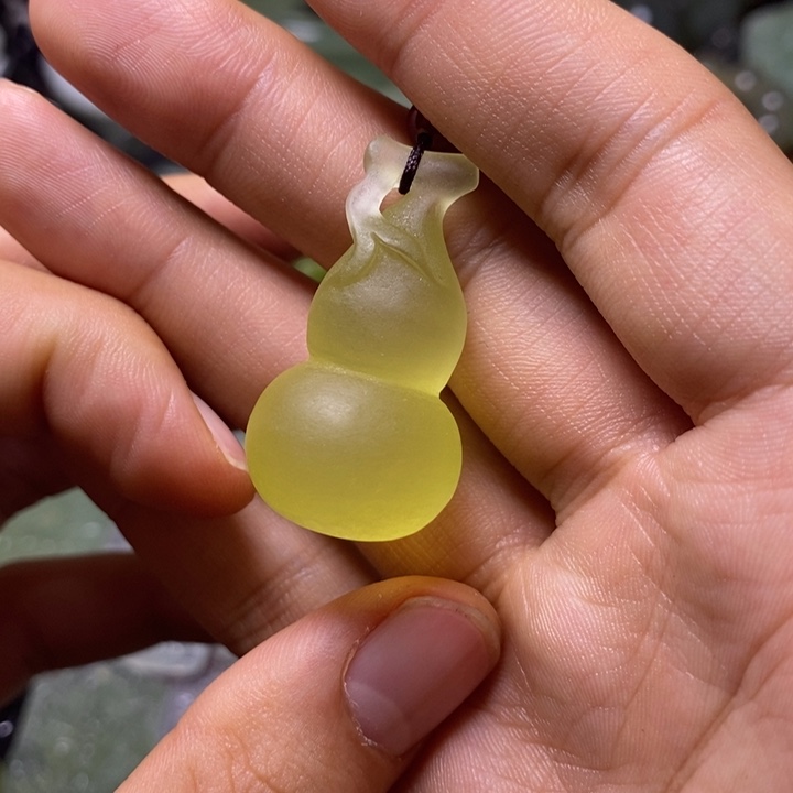 岫玉岫玉颈饰未镶嵌