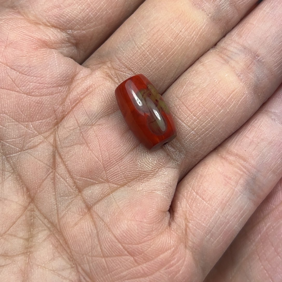 南红玛瑙颈饰未镶嵌