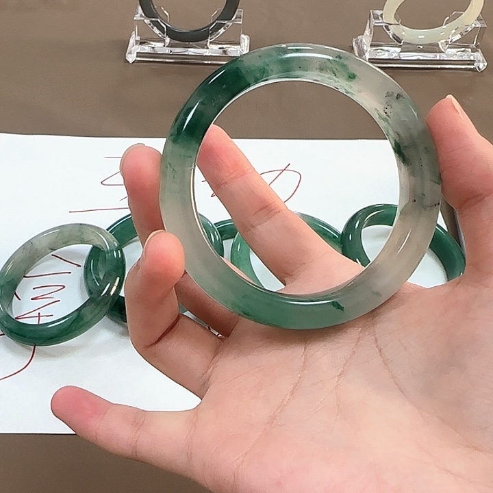 手链未镶嵌和田玉