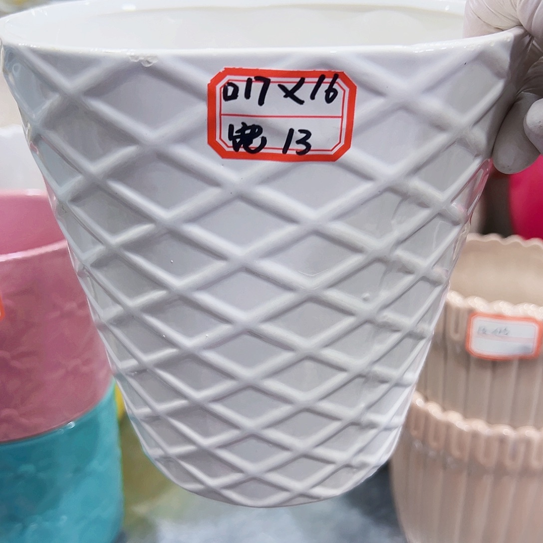 有孔外贸尾单陶瓷花盆凑单10米包邮