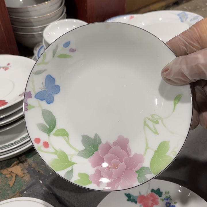 醴陵高温瓷釉下手绘15厘米