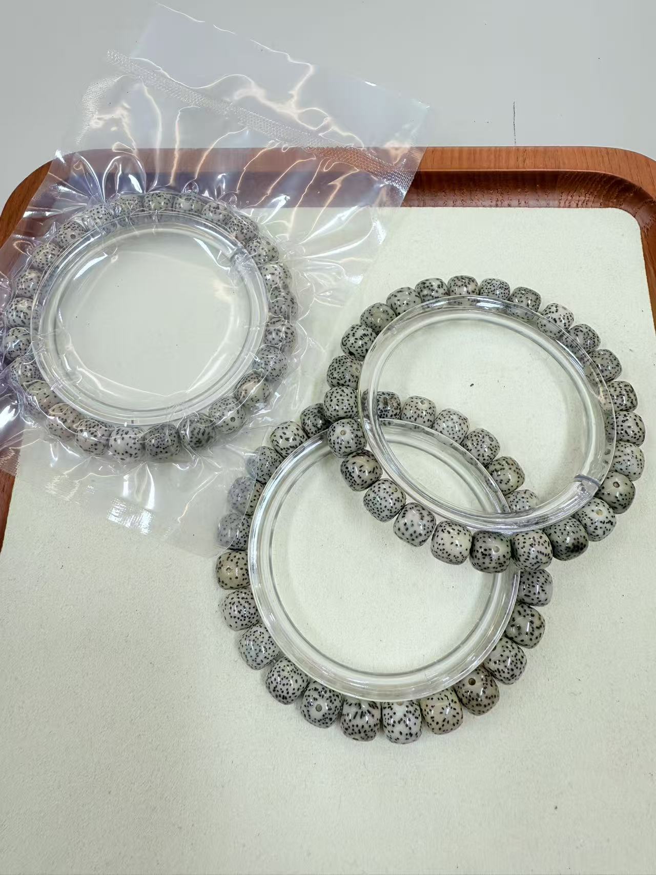 菩提手串8m+*（多样性发一件）