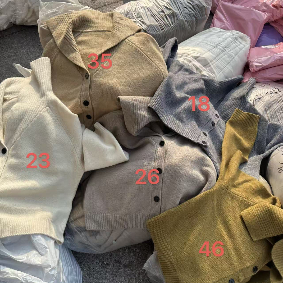 C·YJ三店【大纽扣海军领】全毛毛衣开衫