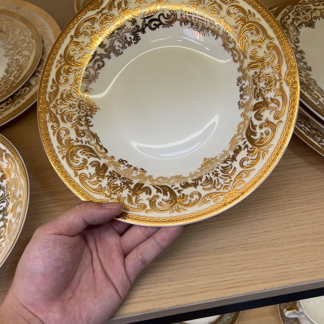 瓷片9寸草帽盘两个一单