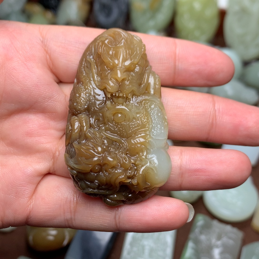 和田玉挂件未镶嵌