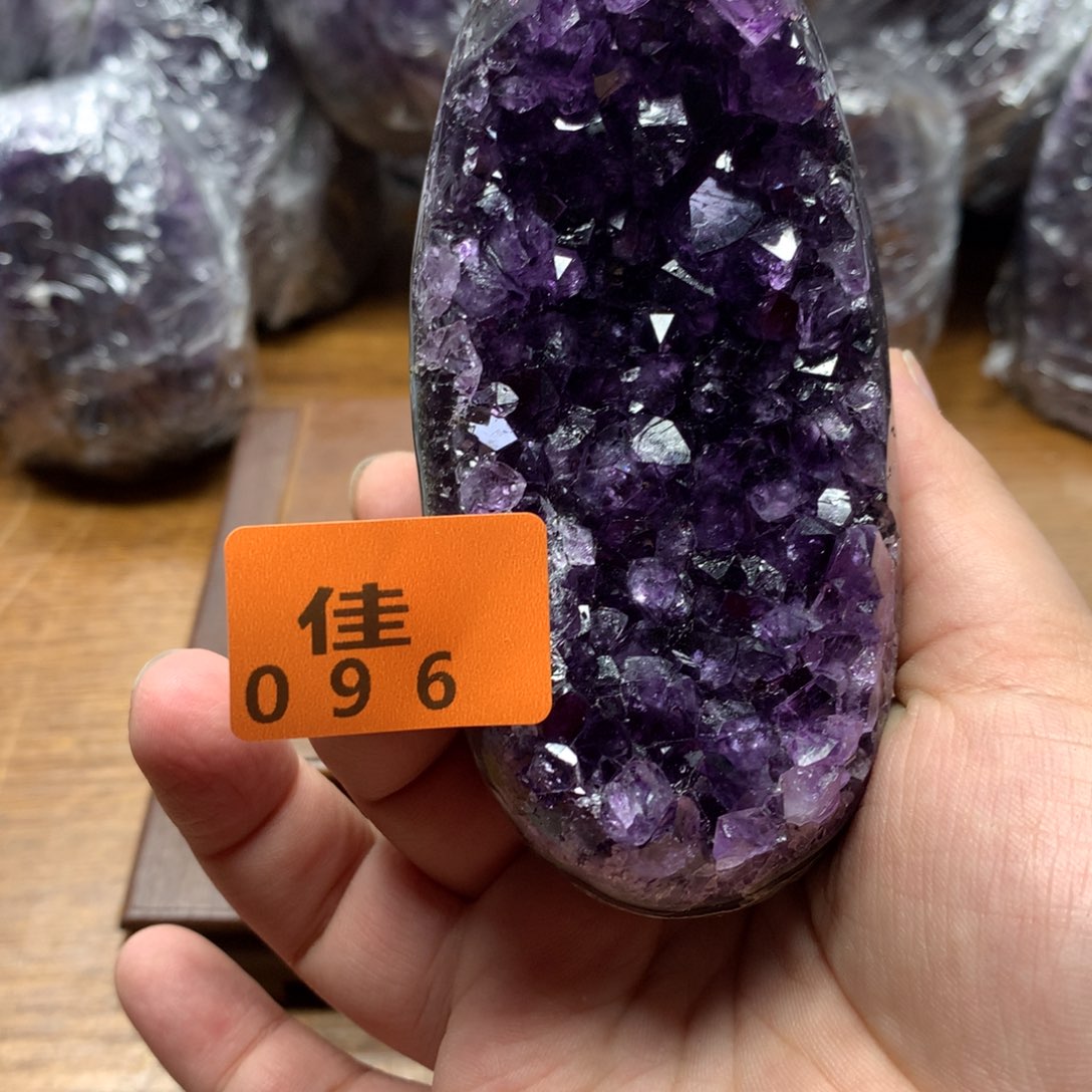 水晶大型摆件（非配饰）未镶嵌