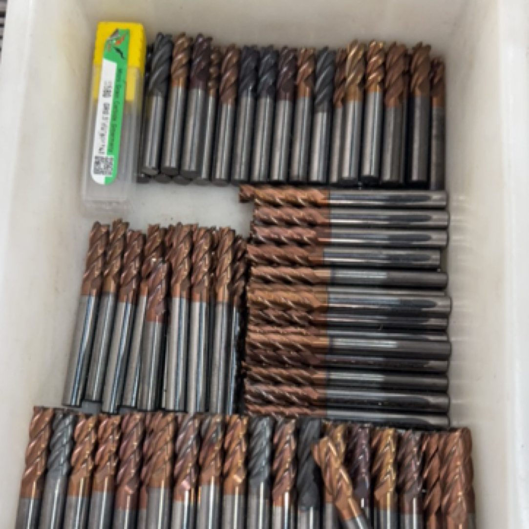 福利款D8钨钢铣刀（可再次利用高硬度铣刀有多硬）