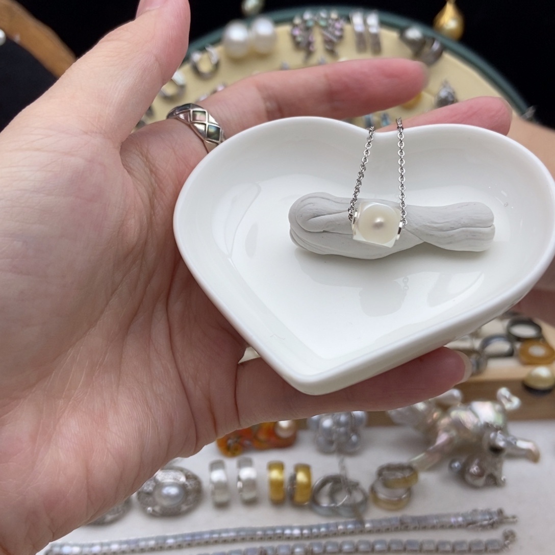 画框淡水珍珠钛钢福利珍珠骰子吊坠