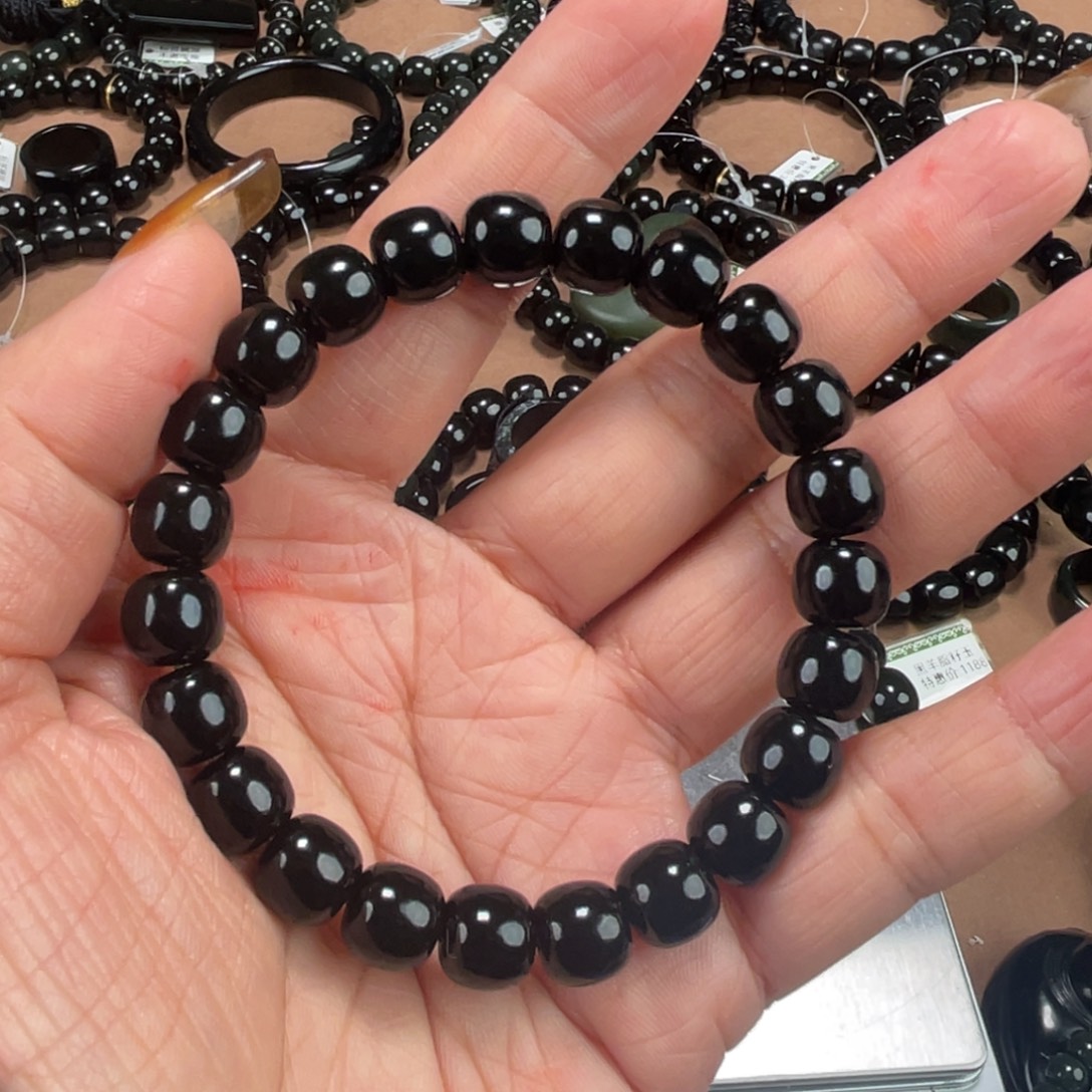 假***假和田玉未镶嵌手串9