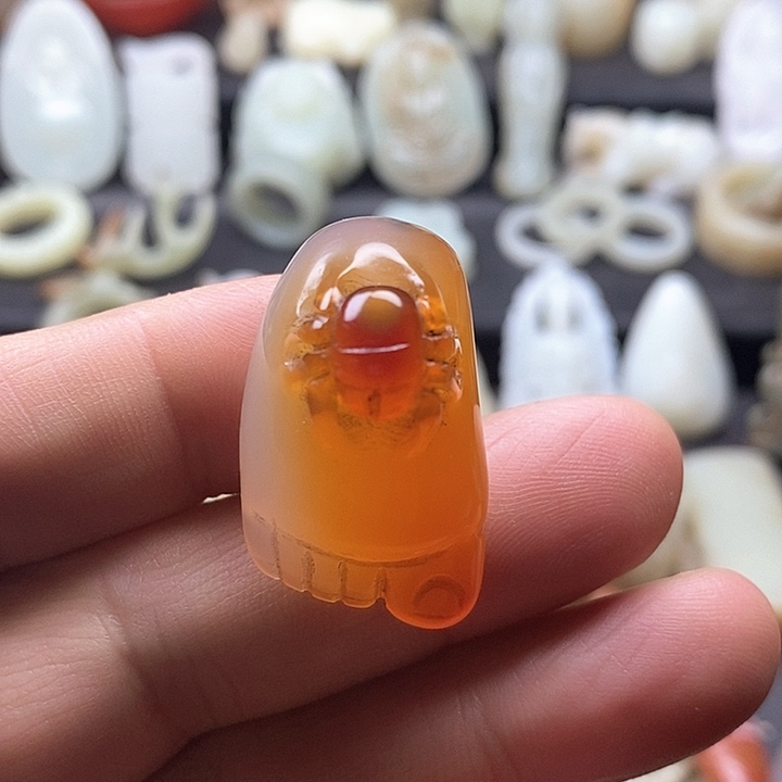 玛瑙/玉髓挂件未镶嵌