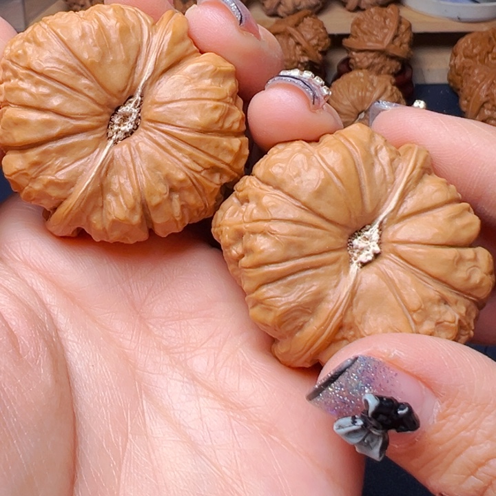 文玩核桃吊坠南瓜43肚子45