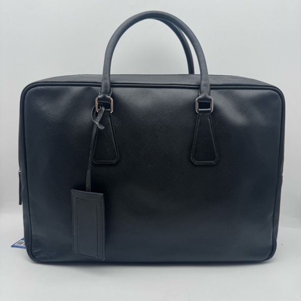 95新 Prada/普拉达 97新黑色十字纹手提公文包/男士2756