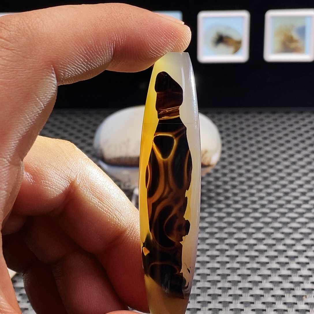 用***3玛瑙/玉髓未镶嵌吊坠(不含链)