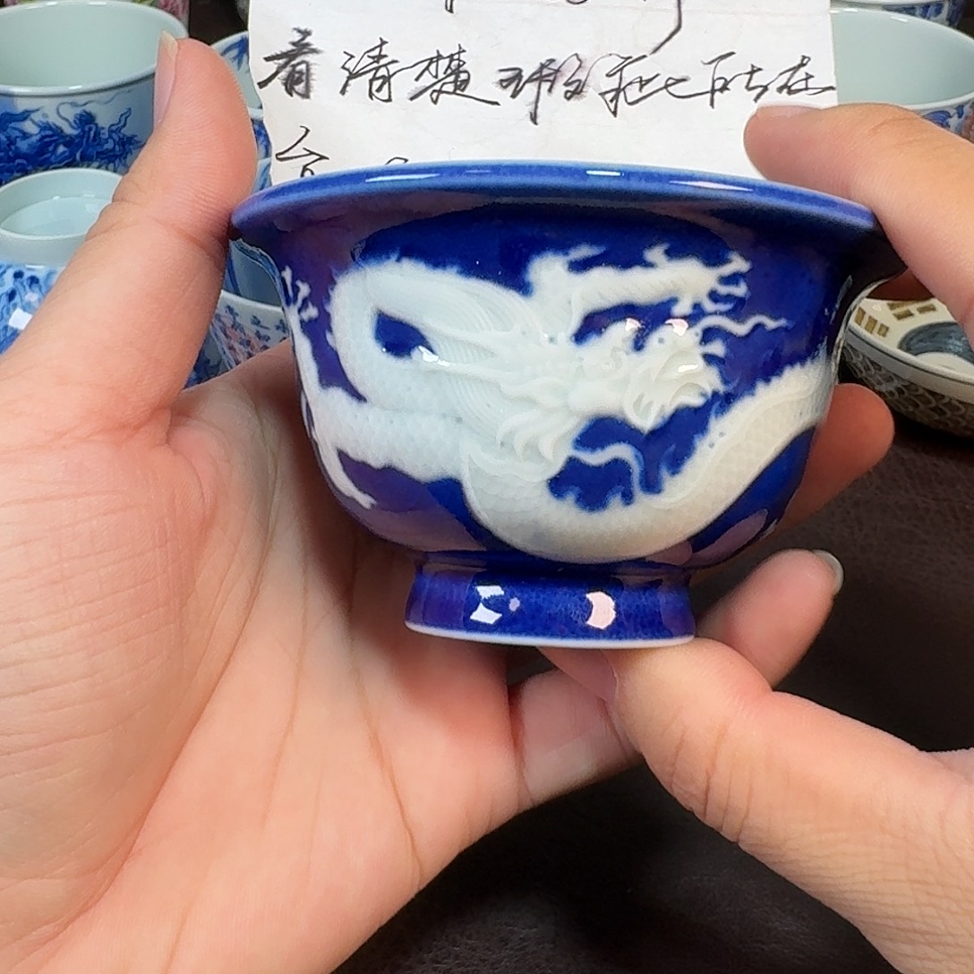 现代景德镇陶瓷杯