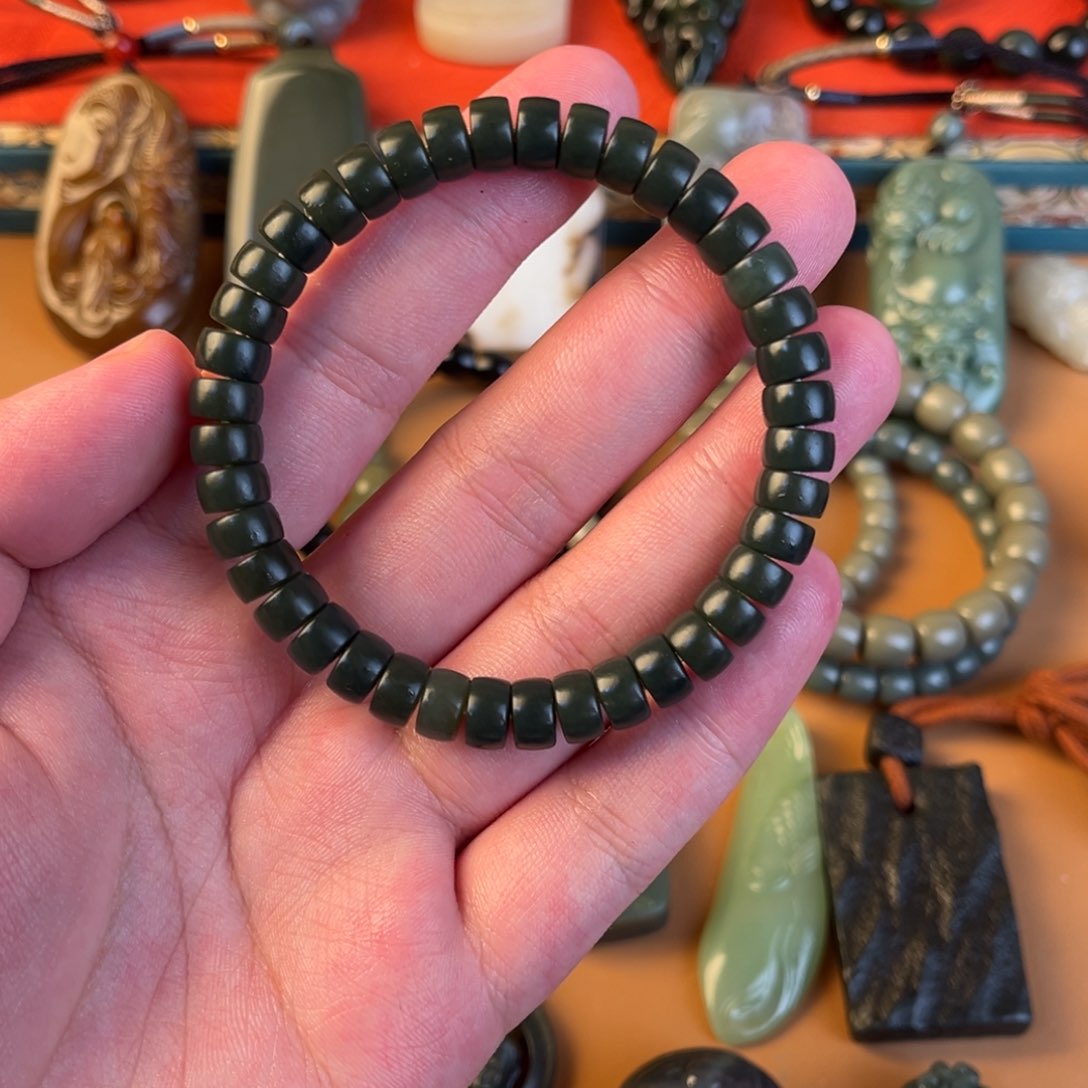 和田玉手链未镶嵌