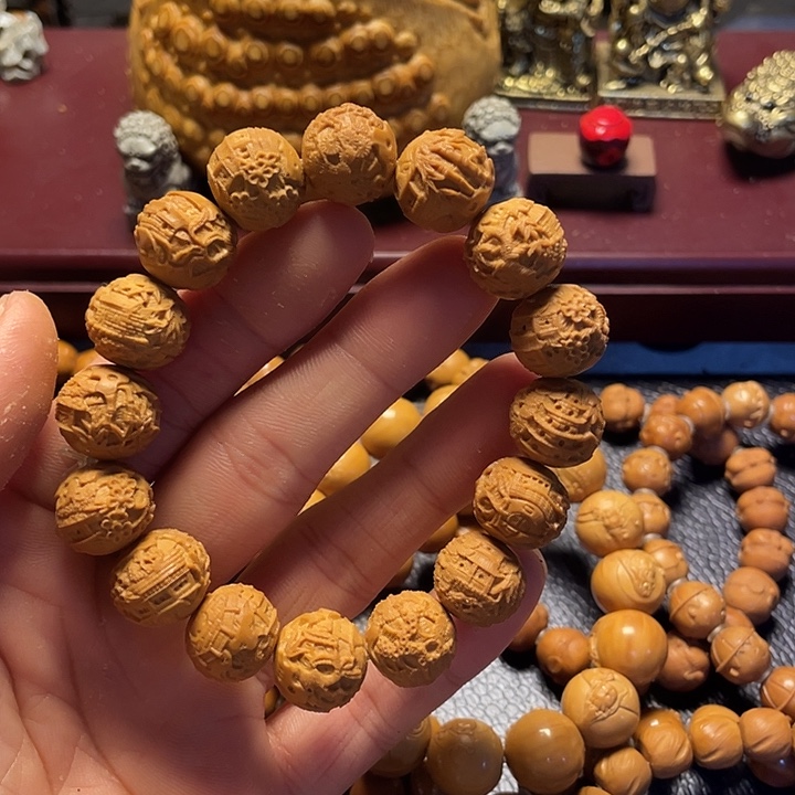 南***决猴头核桃雕刻风景园林