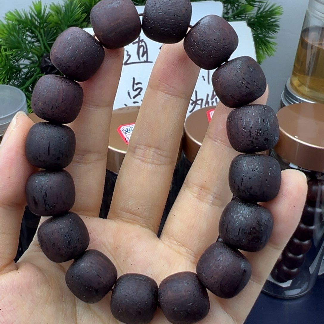 藤类缅甸东枝小叶降真香红油13×14超一档