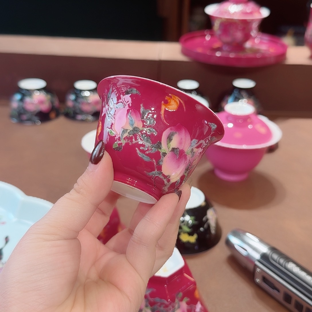 珐琅彩主人杯茶具