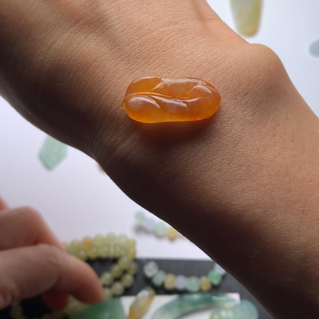 定制翡翠未镶嵌缅甸翡翠A货金叶子