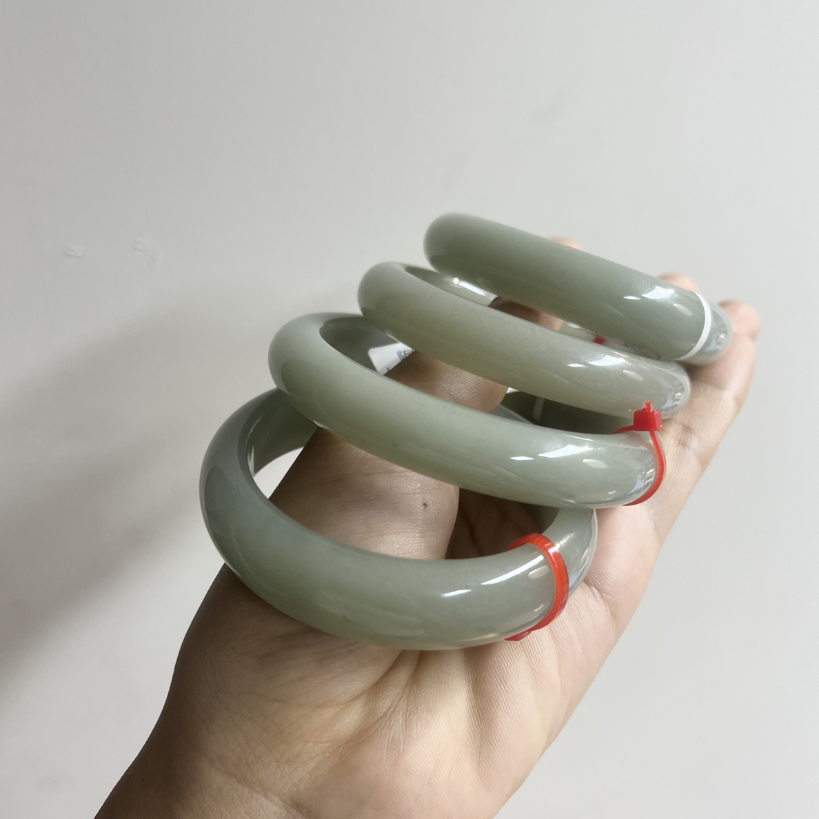 【假一赔三】保真东陵玉钢板料青提葡萄肉玉石手镯多样性发一