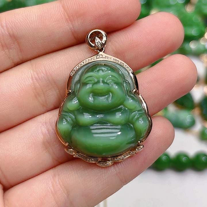 和田玉（碧玉）18K金镶嵌颈饰