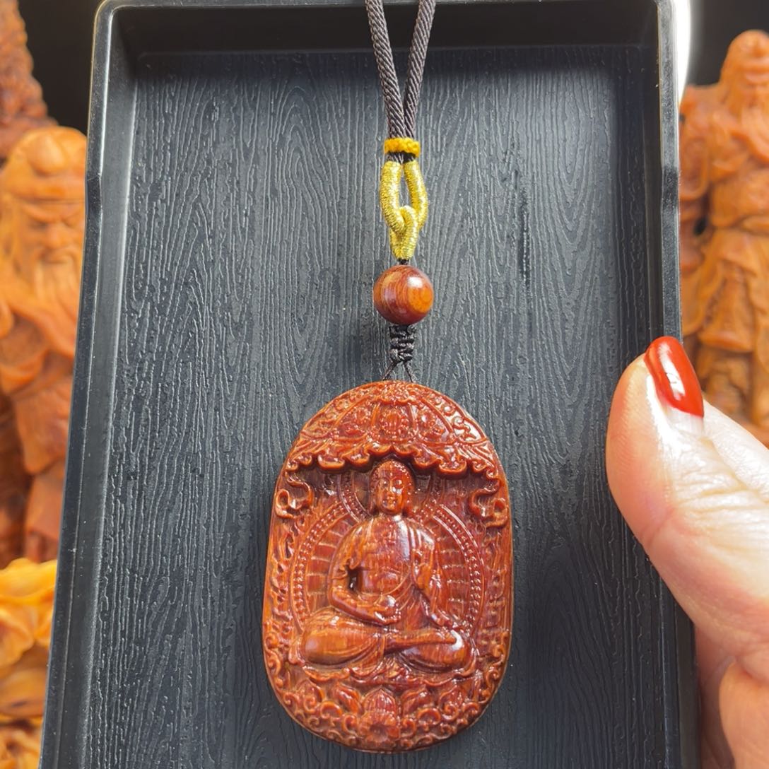 松木（琥珀木）其他佛牌