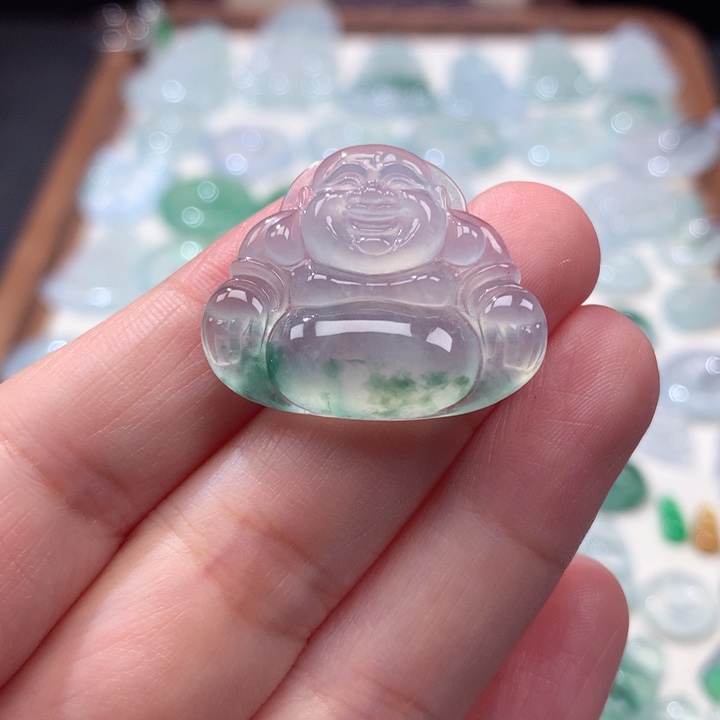 翡翠未镶嵌颈饰冰种飘花佛公