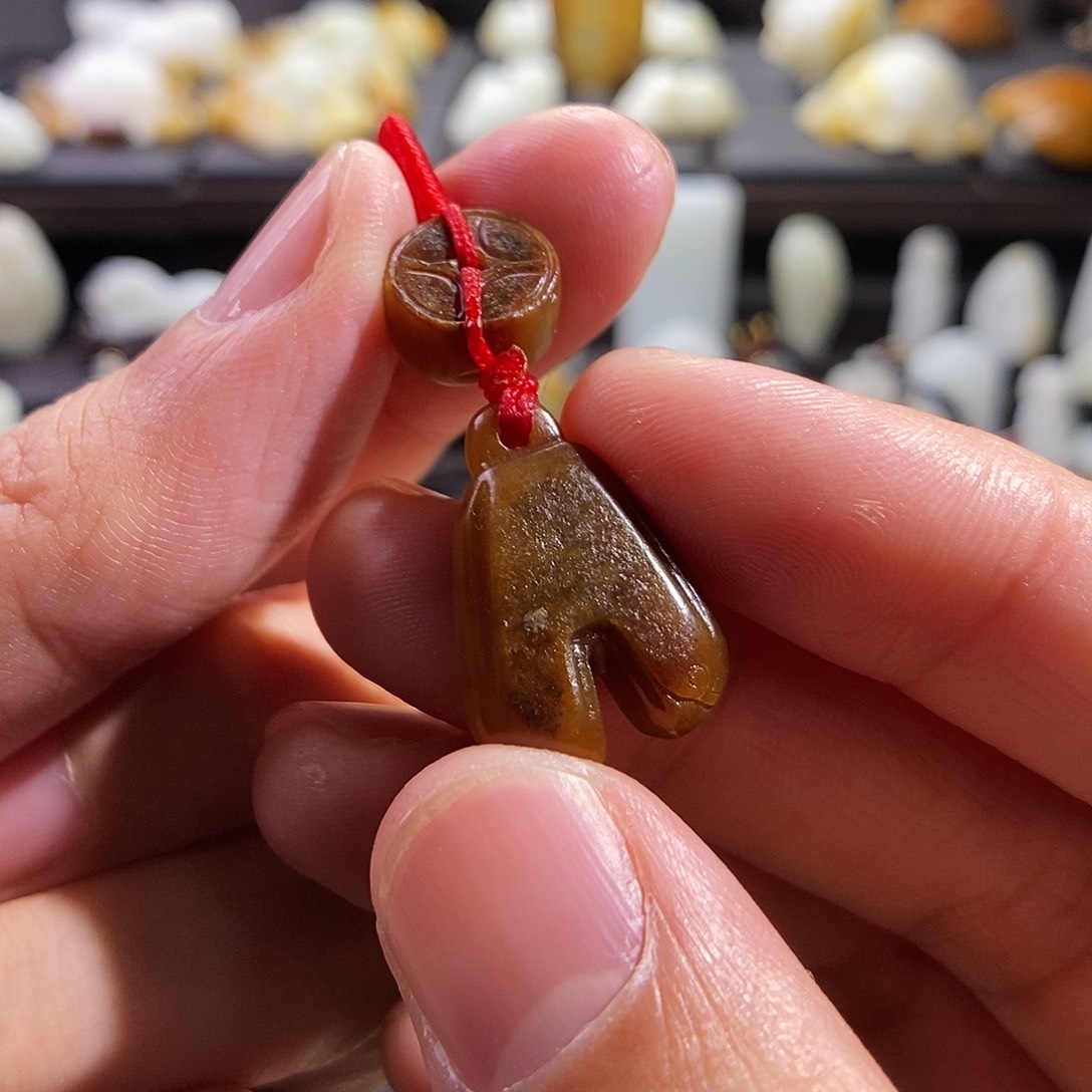 和田玉颈饰未镶嵌A****