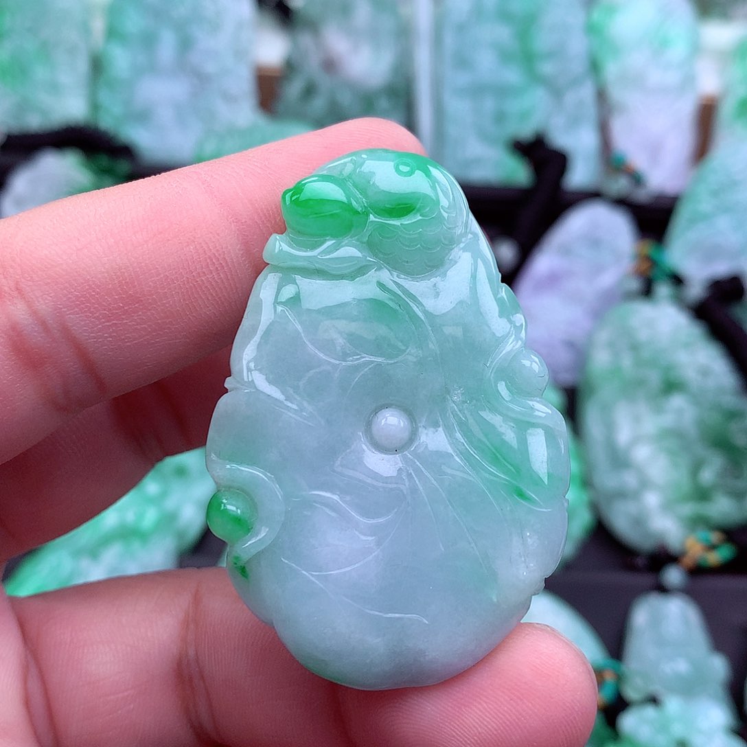 翡翠吊坠(不含链)未镶嵌