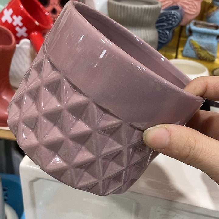 陶瓷花盆有孔 瑕疵介意勿拍 