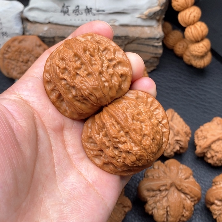 文玩核桃吊坠尺寸43.5公子帽