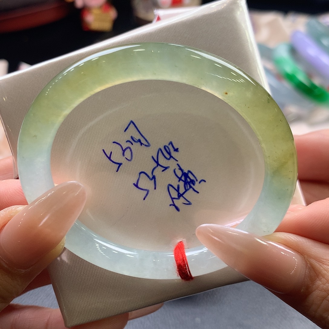 翡翠未镶嵌手镯53圆冰黄美人条