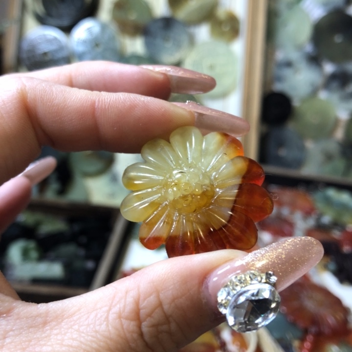 岫玉岫玉挂件未镶嵌