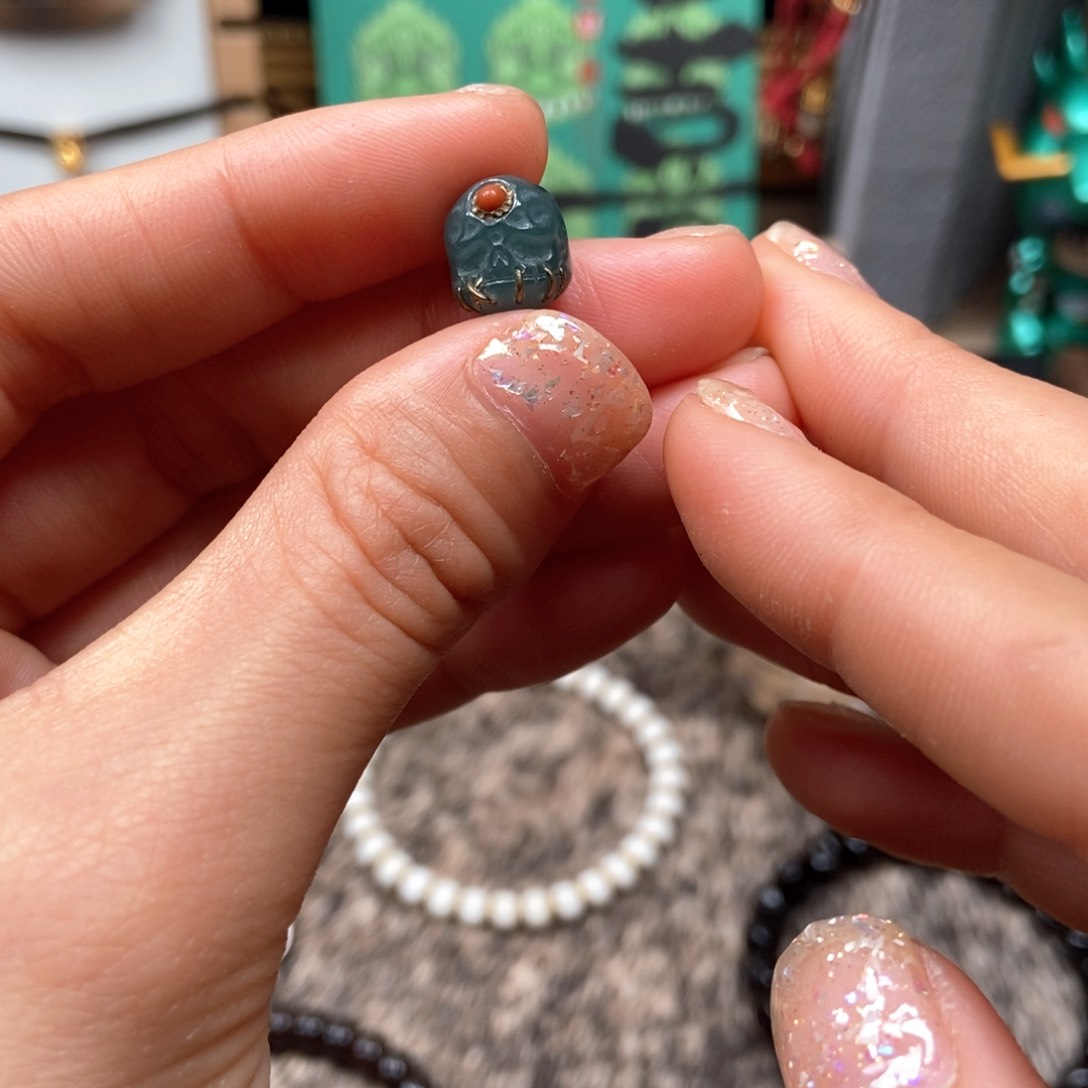 翡翠挂件未镶嵌翡翠阿呆配珠