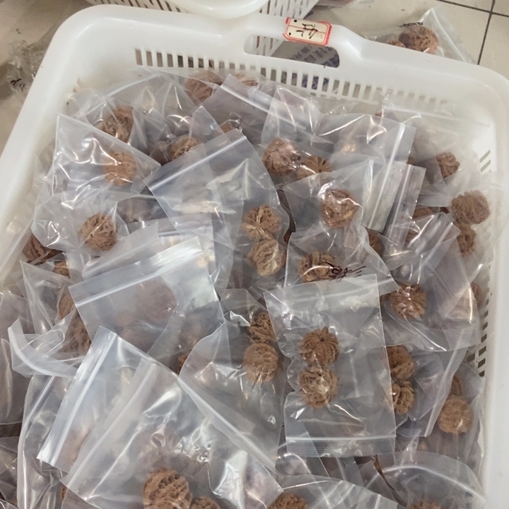 吊坠文玩核桃三棱瑕疵