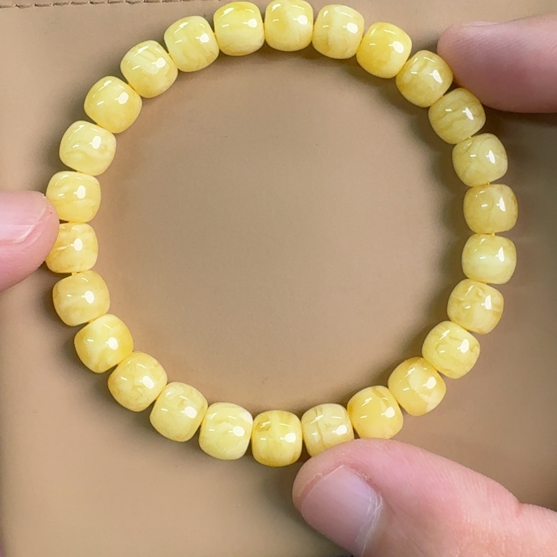 裸石琥珀未镶嵌1160000000