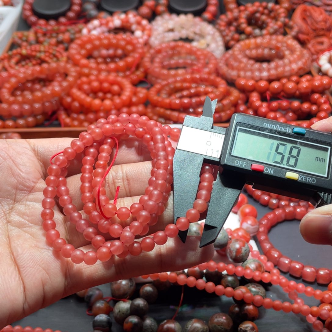 南红玛瑙手链未镶嵌