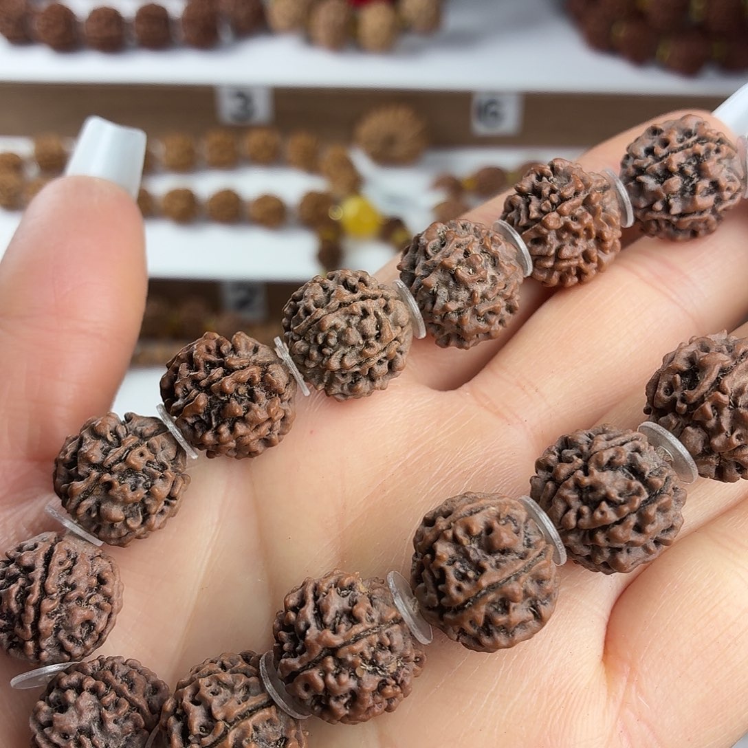 小***天吊坠金刚菩提原生态大金刚