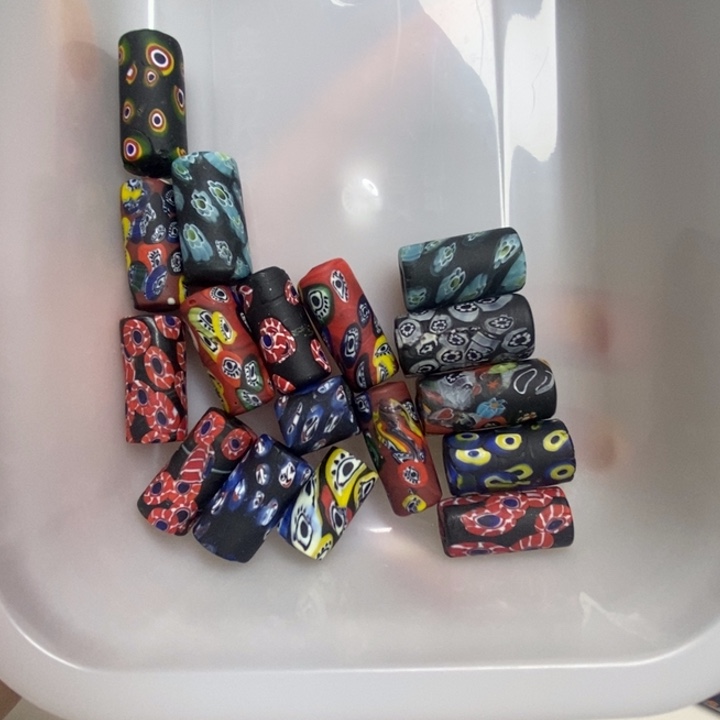 颈饰琉璃千花管单管