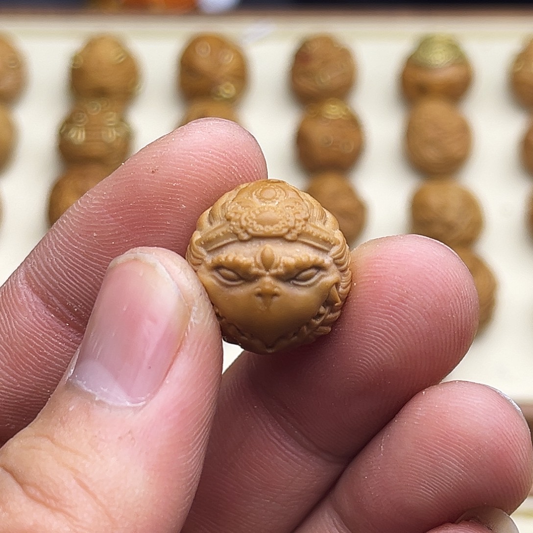 吊坠猴头核桃鸟头17