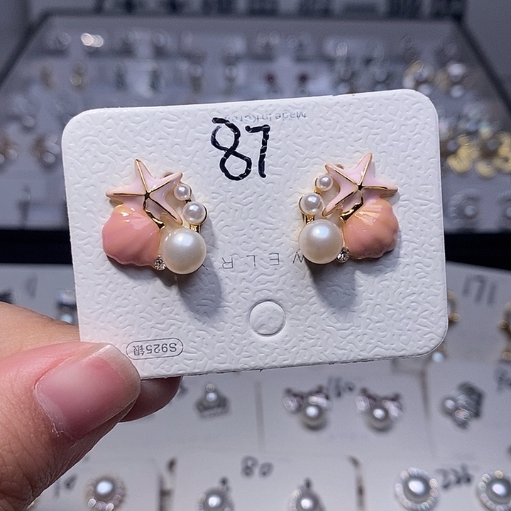 淡水珍珠银S925镶嵌耳饰
