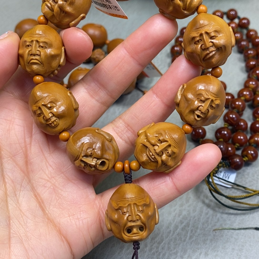 橄榄核吊坠十八罗汉