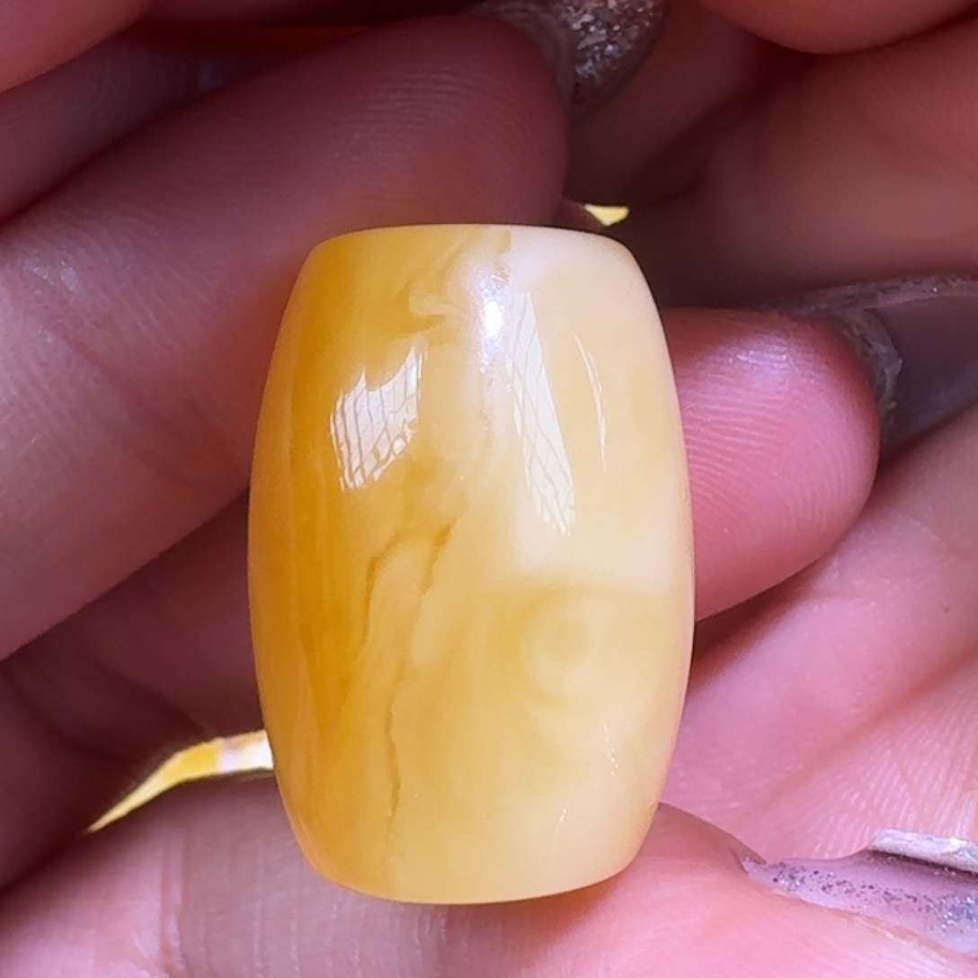 琥珀未镶嵌裸石25×17.5m   质检加10