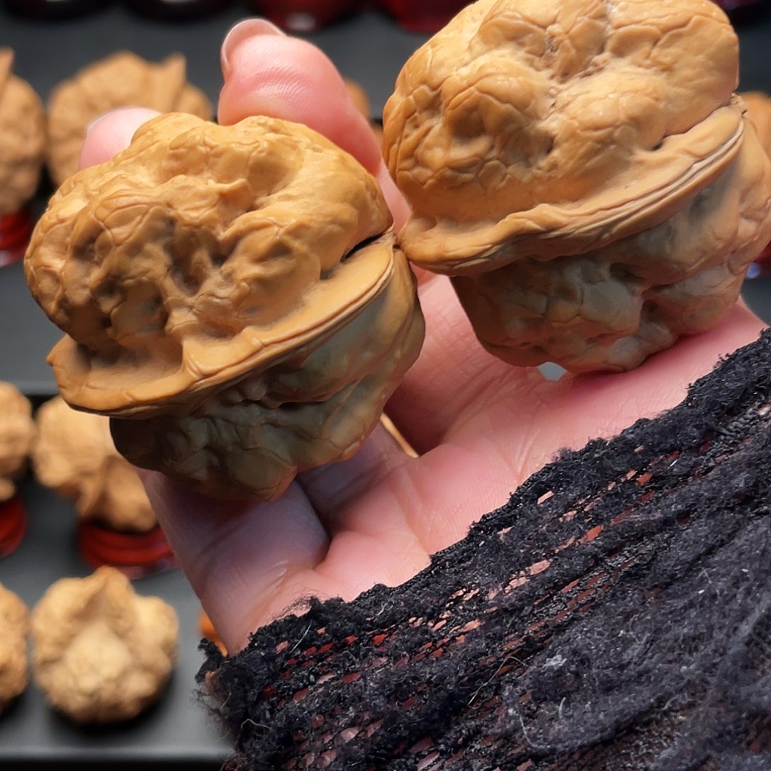 文玩核桃吊坠塔*开疙瘩包21年